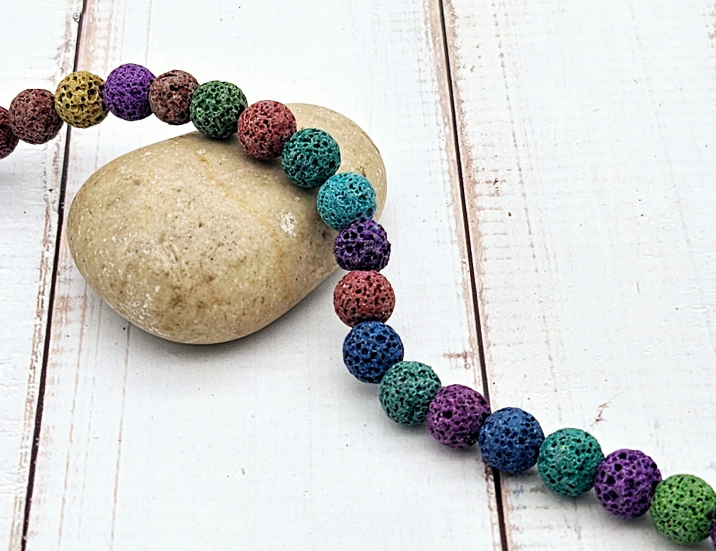 50 perles de lave multicolores 8mm