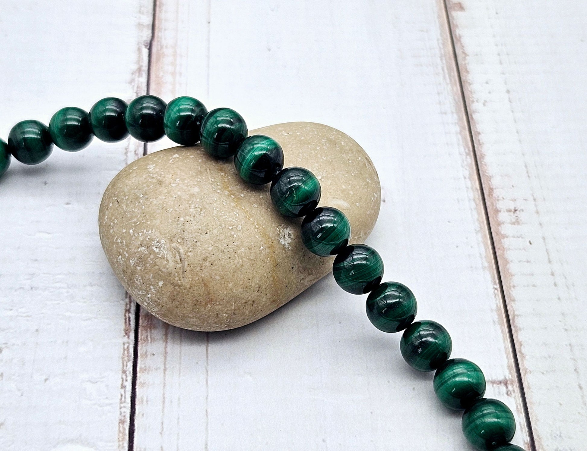 15 perles malachite rondes 8mm