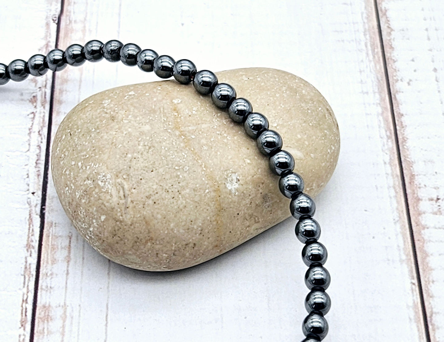 95 perles hématite non magnétique 4mm