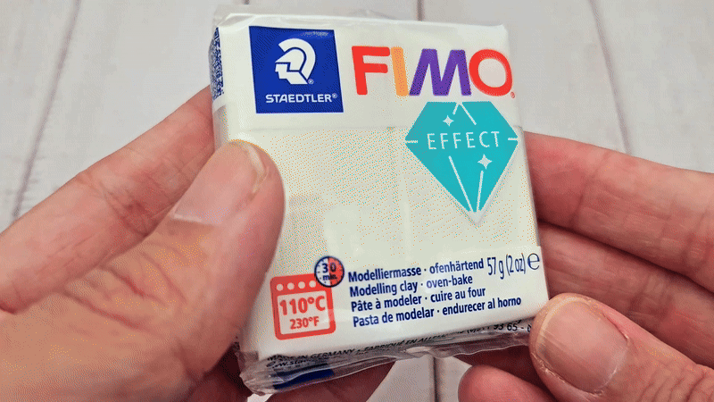 Pâte Fimo Effect 57g – Translucide néon n°041 Fluorescente dans le noir