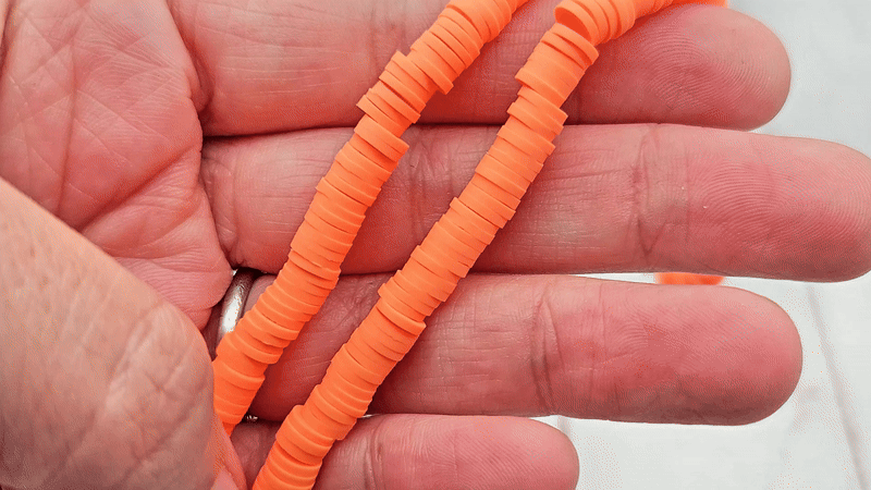 290 perles heishi orange néon 6mm