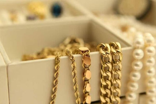 Existe-t-il en France des usines qui fabriquent des apprêts pour la création de bijoux ?