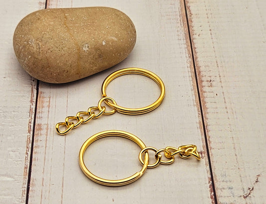 20 anneaux porte-clés avec chaînette – Coloris or