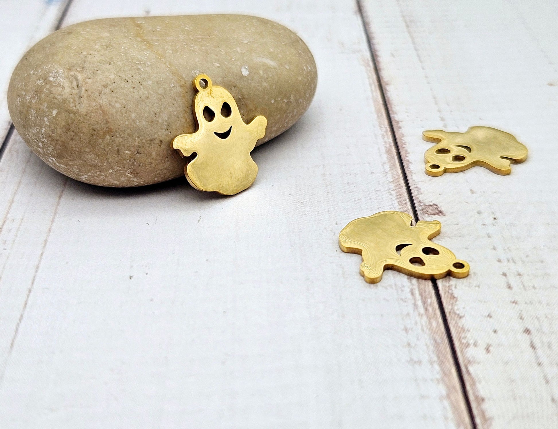 5 breloques fantôme halloween acier inoxydable doré