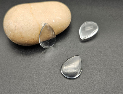 20 cabochons en verre goutte 18x13mm