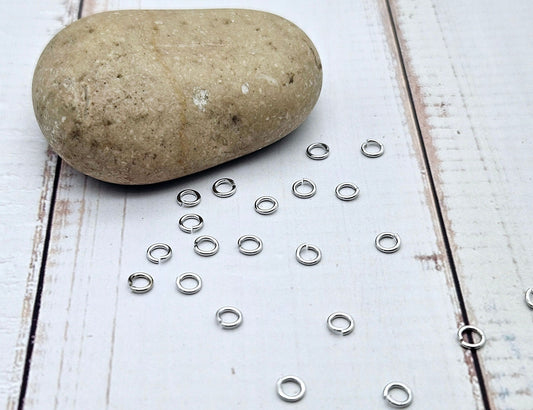 50 anneaux de jonction 4mm argent platine
