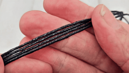 Cordon en coton ciré noir 1mm - 10 mètres