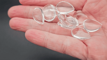 20 cabochons en verre goutte 18x13mm