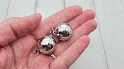 2 pendentifs bola bille sonore 20,5mm argenté - Avec bélière