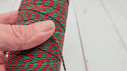 Bobine de ficelle style Baker’s Twine rouge et vert – 100 mètres