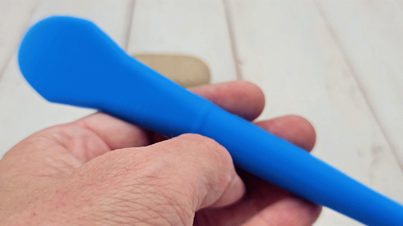 Spatule de mélange pour résine 