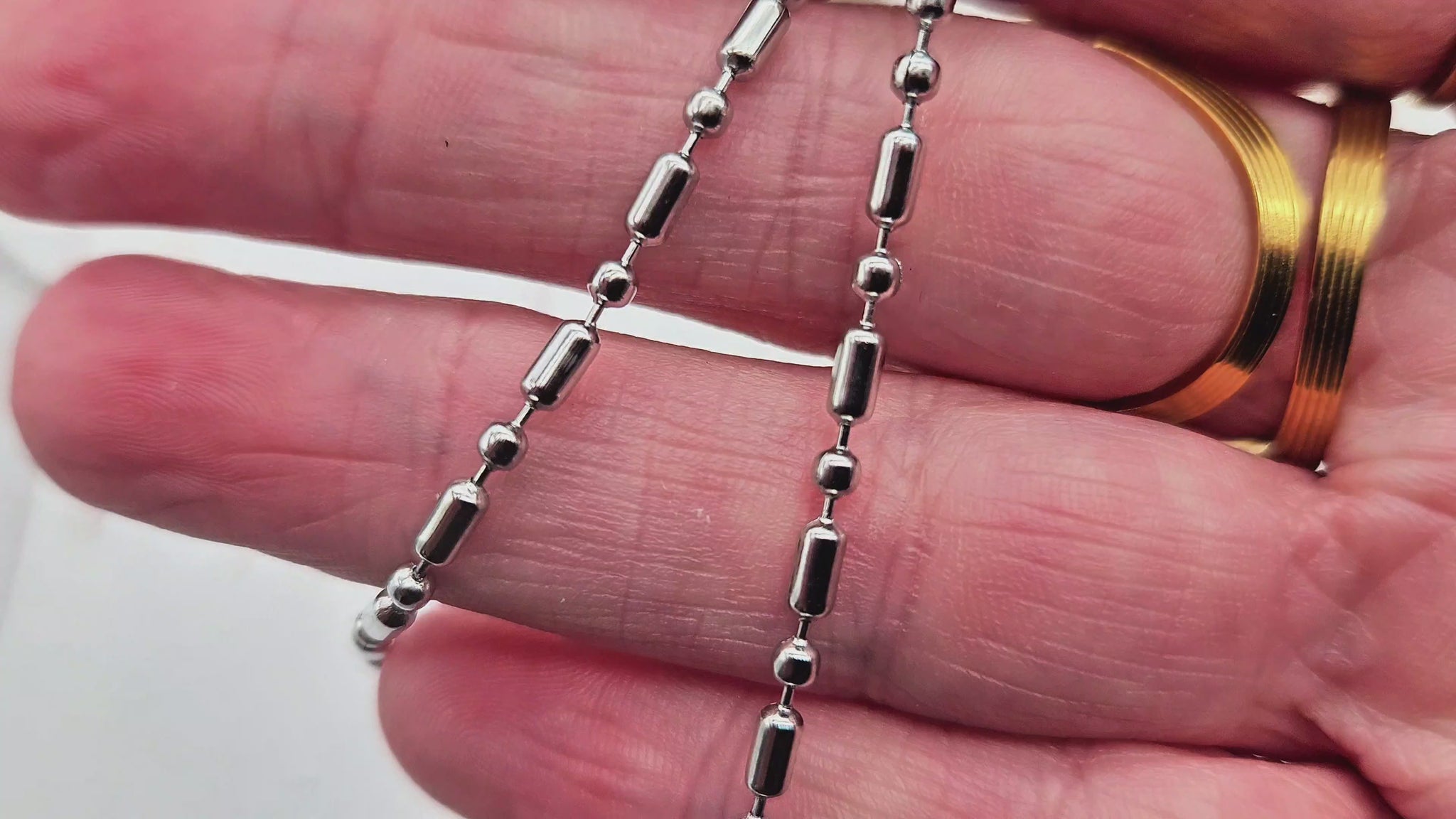 Chaîne à billes alternées 2,4mm acier inoxydable, 1 mètre