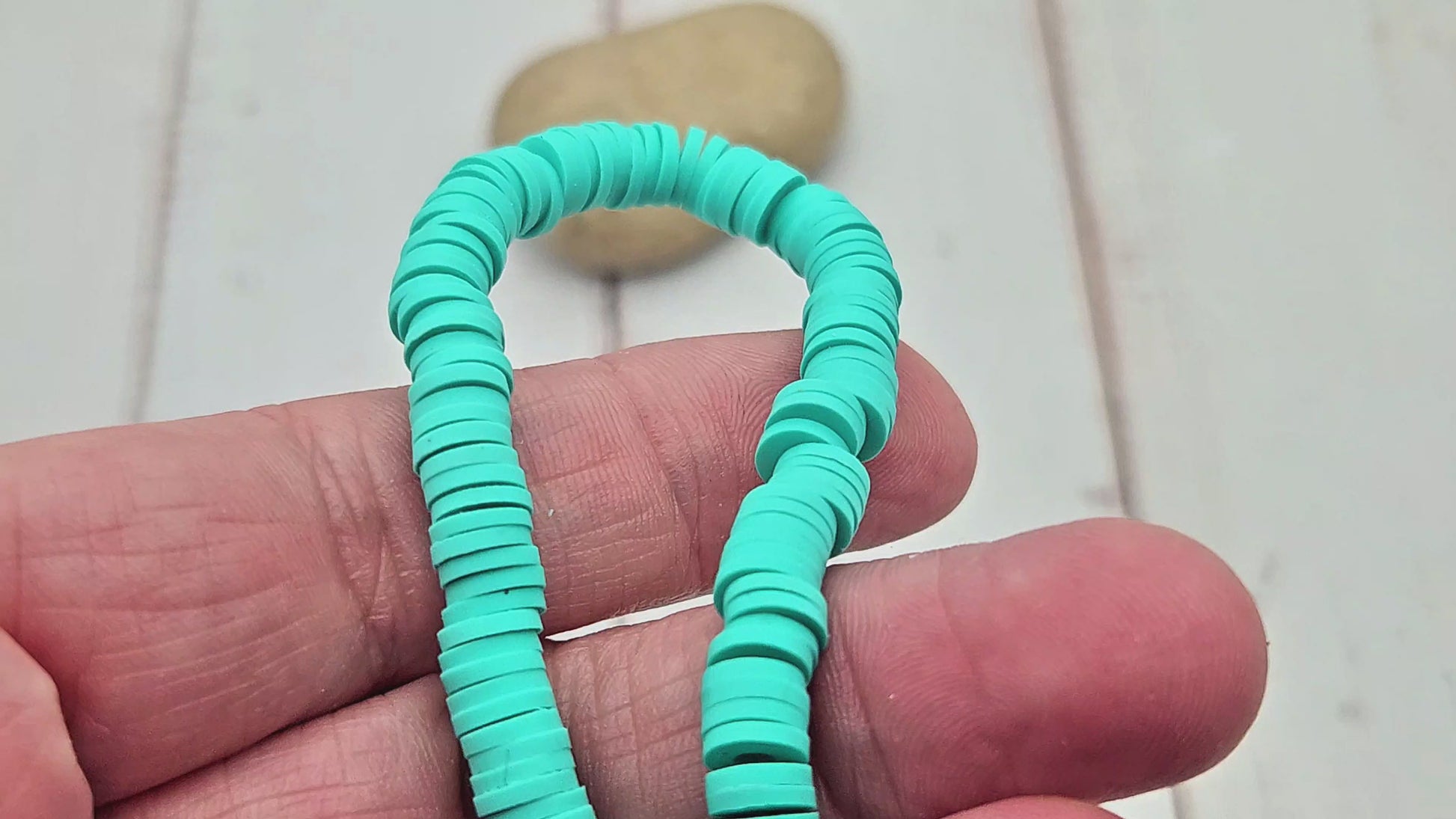 290 perles heishi turquoise 6mm