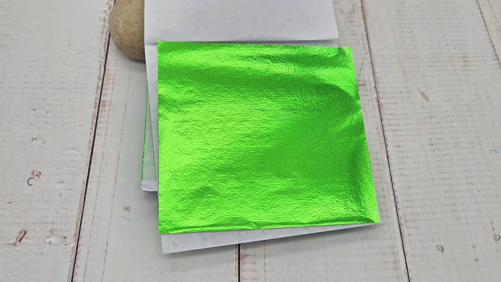 100 Feuilles à Dorer - Couleur vert (8x8 cm)