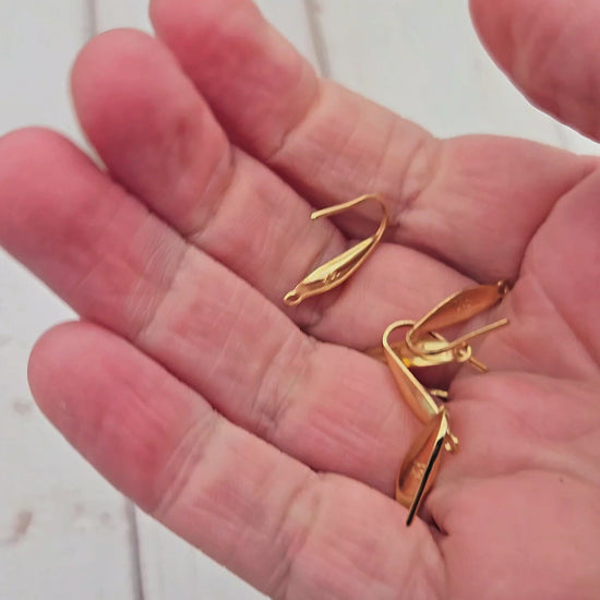 10 crochets d'oreilles allongés goutte acier inoxydable plaqué or 18 carats