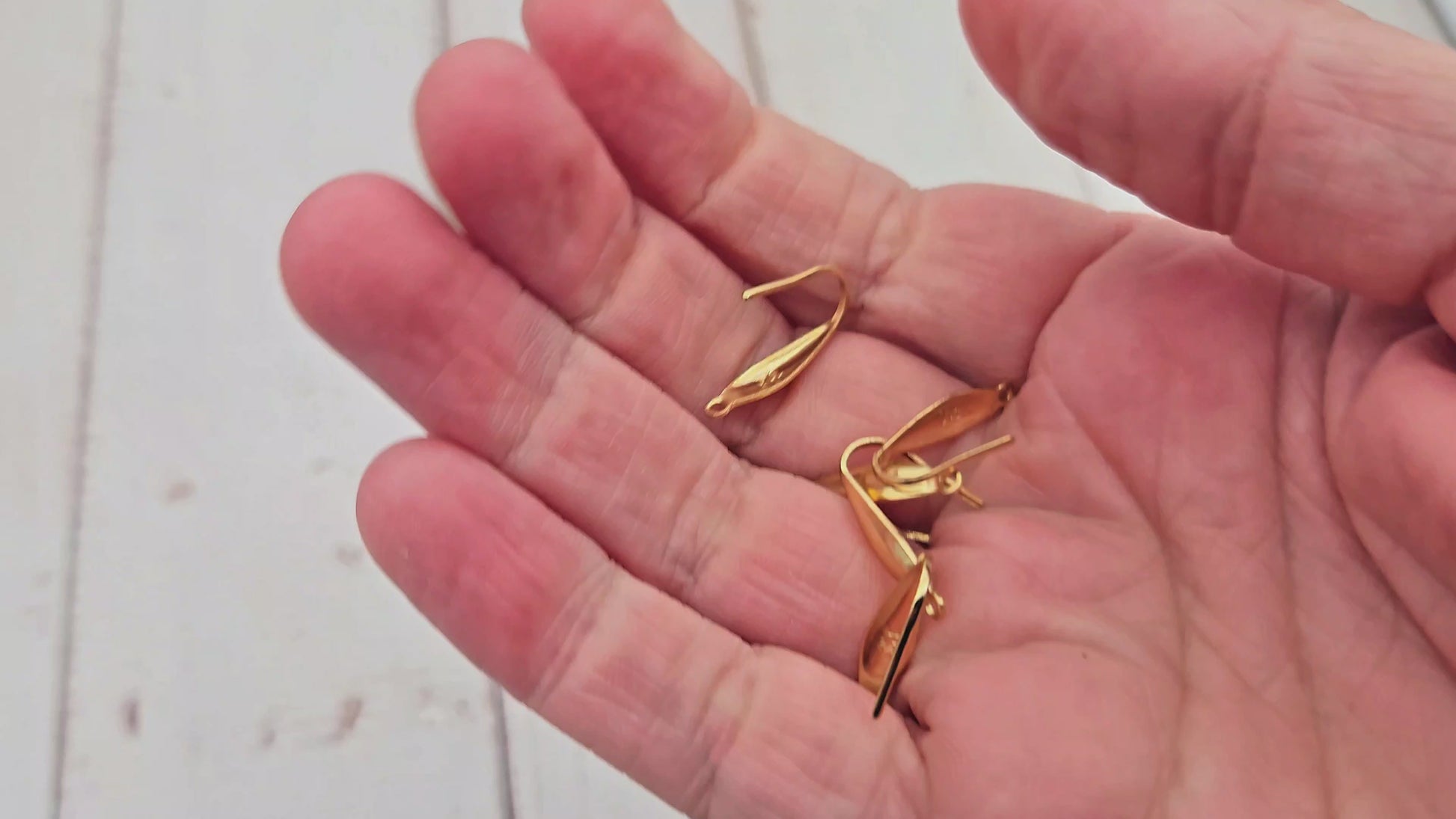 10 crochets d'oreilles allongés goutte acier inoxydable plaqué or 18 carats