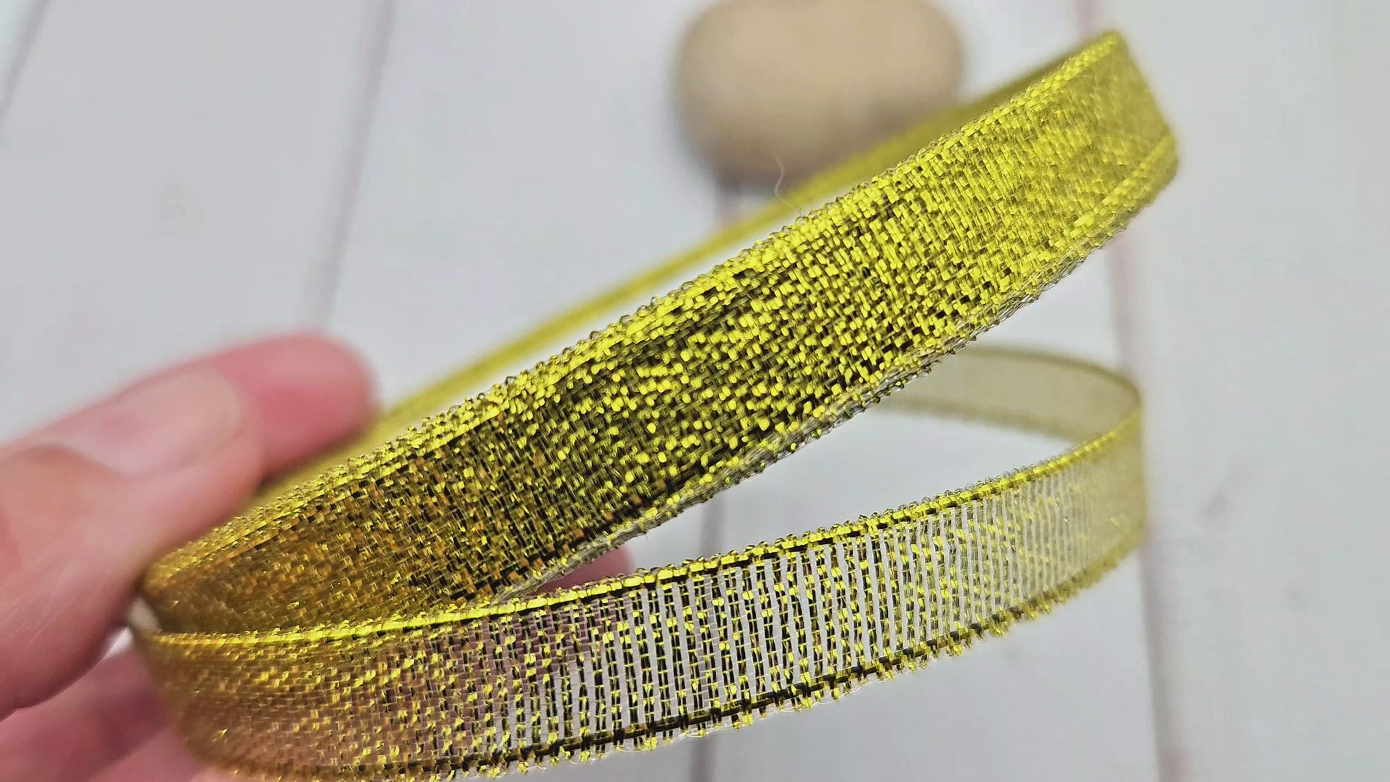 Ruban organza 10mm or pailleté, 22 mètres