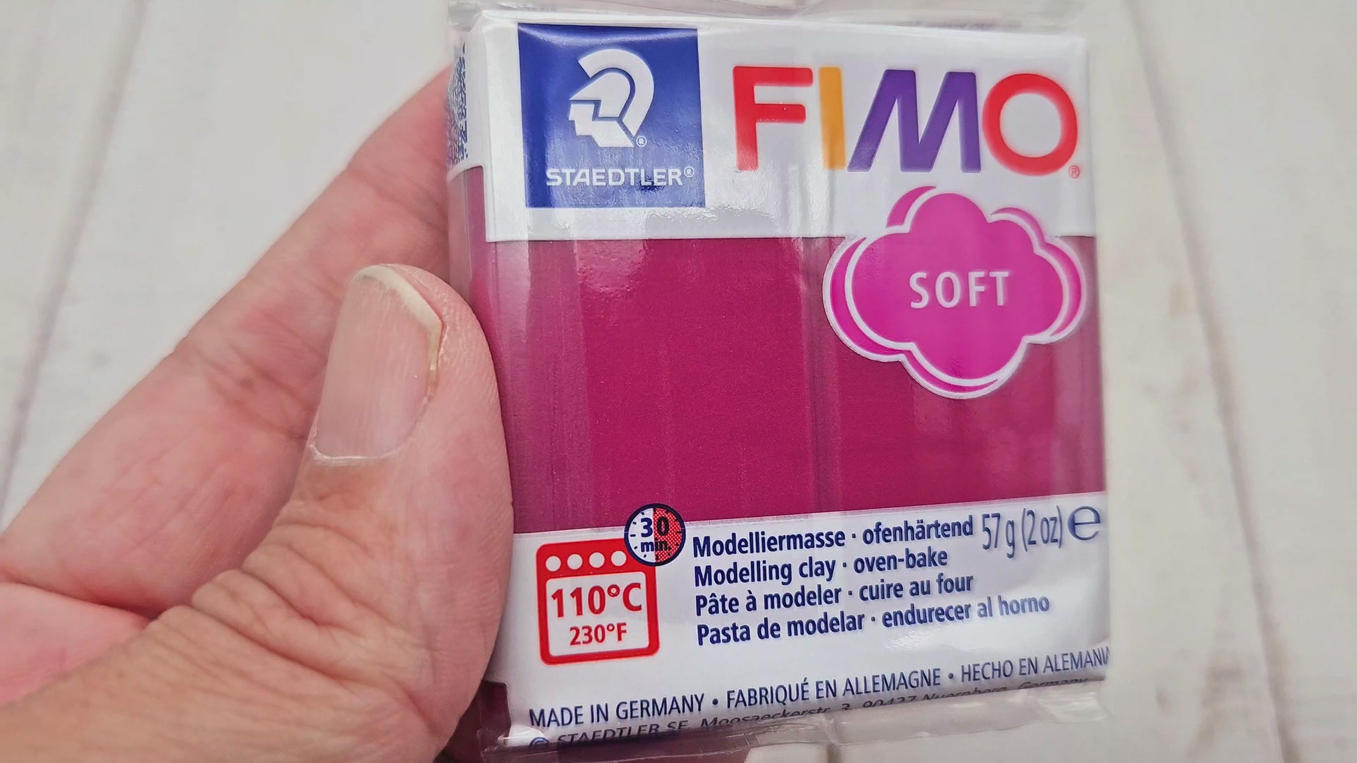 Pâte Fimo Soft 57g – Fruits rouges givrés n°T23