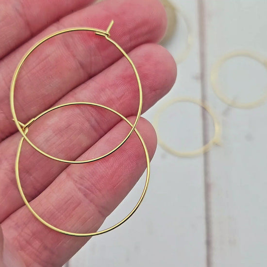 10 créoles rondes 30mm acier inoxydable dorées
