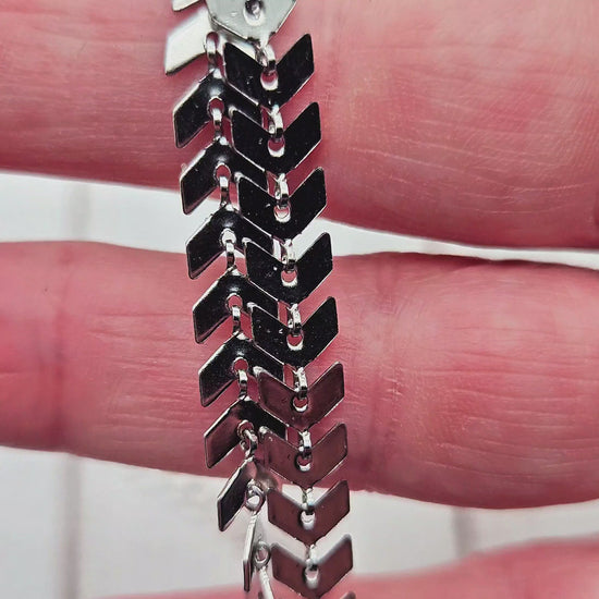 Chaîne maille chevron épis acier inoxydable